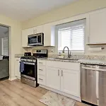 9 Guest House In Louisville